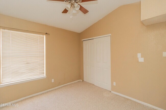 Building Photo - 1325 John Ring Ln