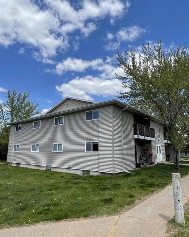 Building Photo - 4903 Aspen St