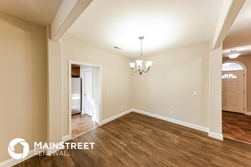 Building Photo - 133 Hidden Trace Ct