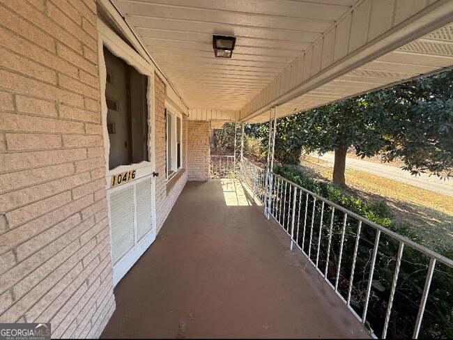 Building Photo - 10416 Lavonia Rd