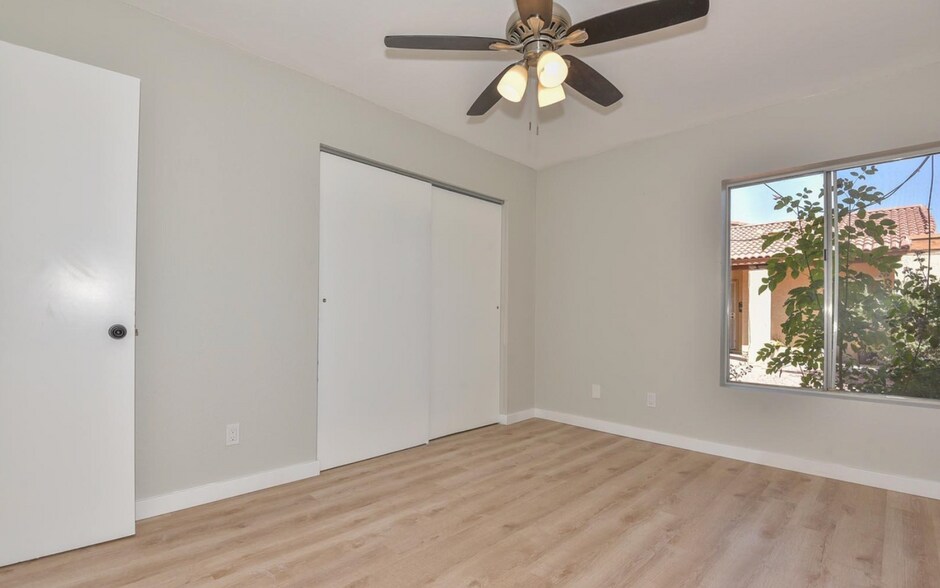 Building Photo - 14837 N 25th Dr