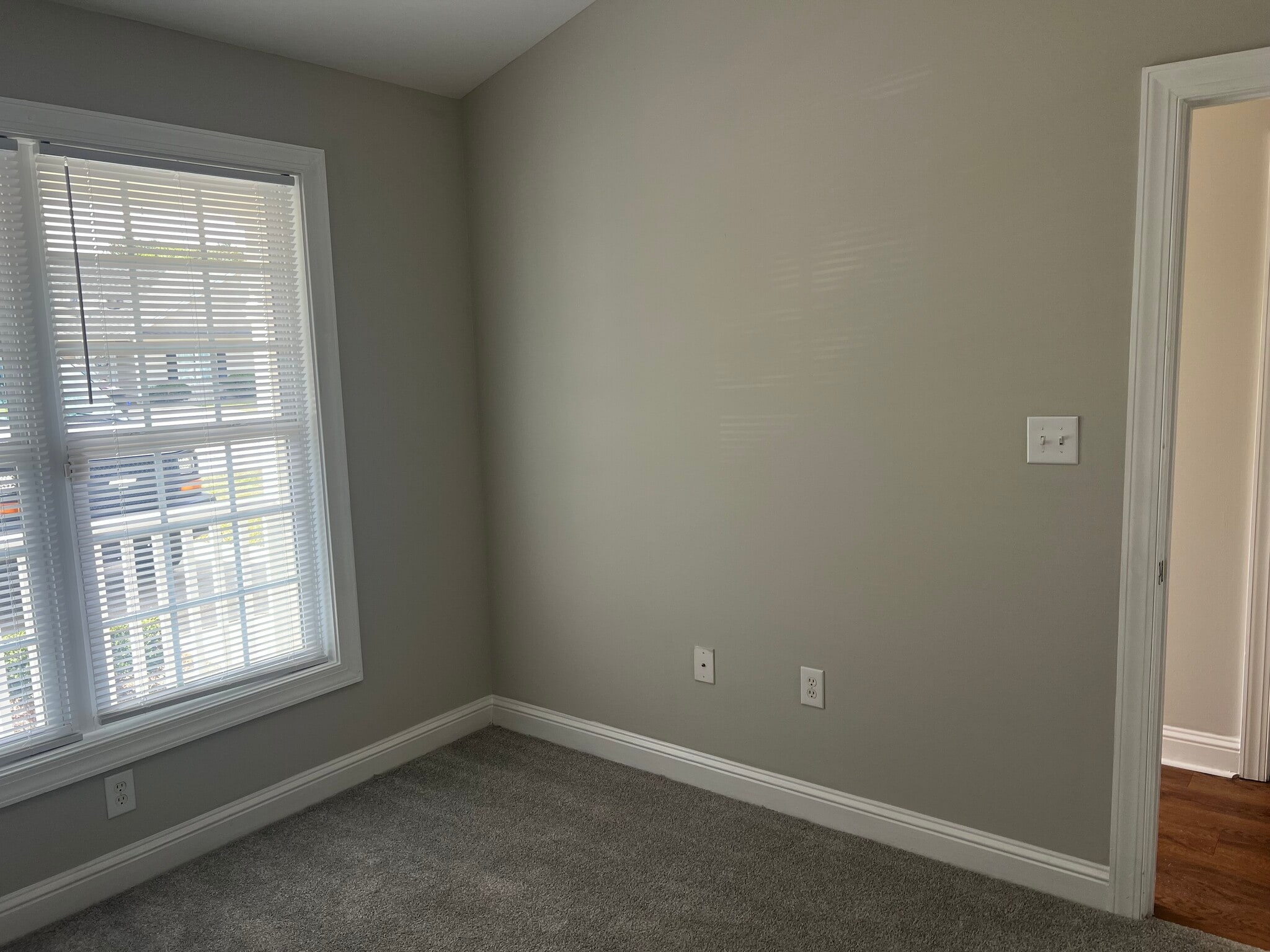 Building Photo - 1108 Crescent Meadows Dr