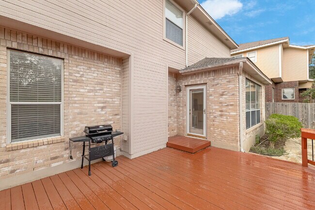 Building Photo - 2719 Rancho Mirage