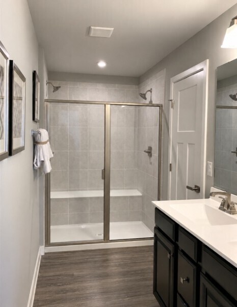 Building Photo - 472 Killarney Park