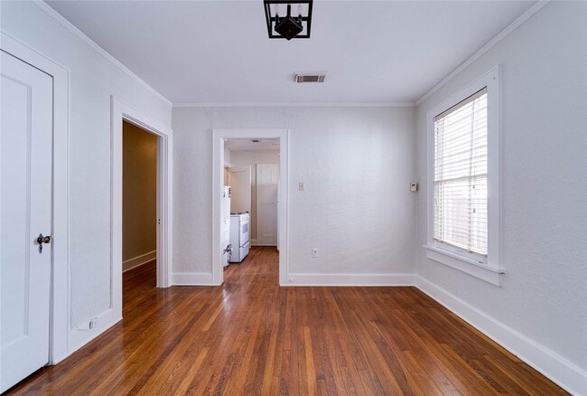 Building Photo - One side of Duplex Available- 2 Bedroom- 1 Bath Tudor Minutes from TCU- 76109