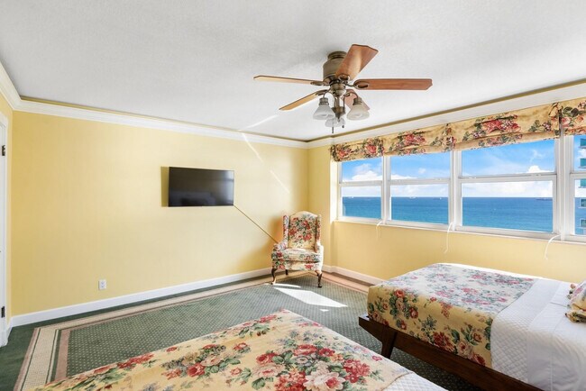 Building Photo - 2000 S Ocean Dr