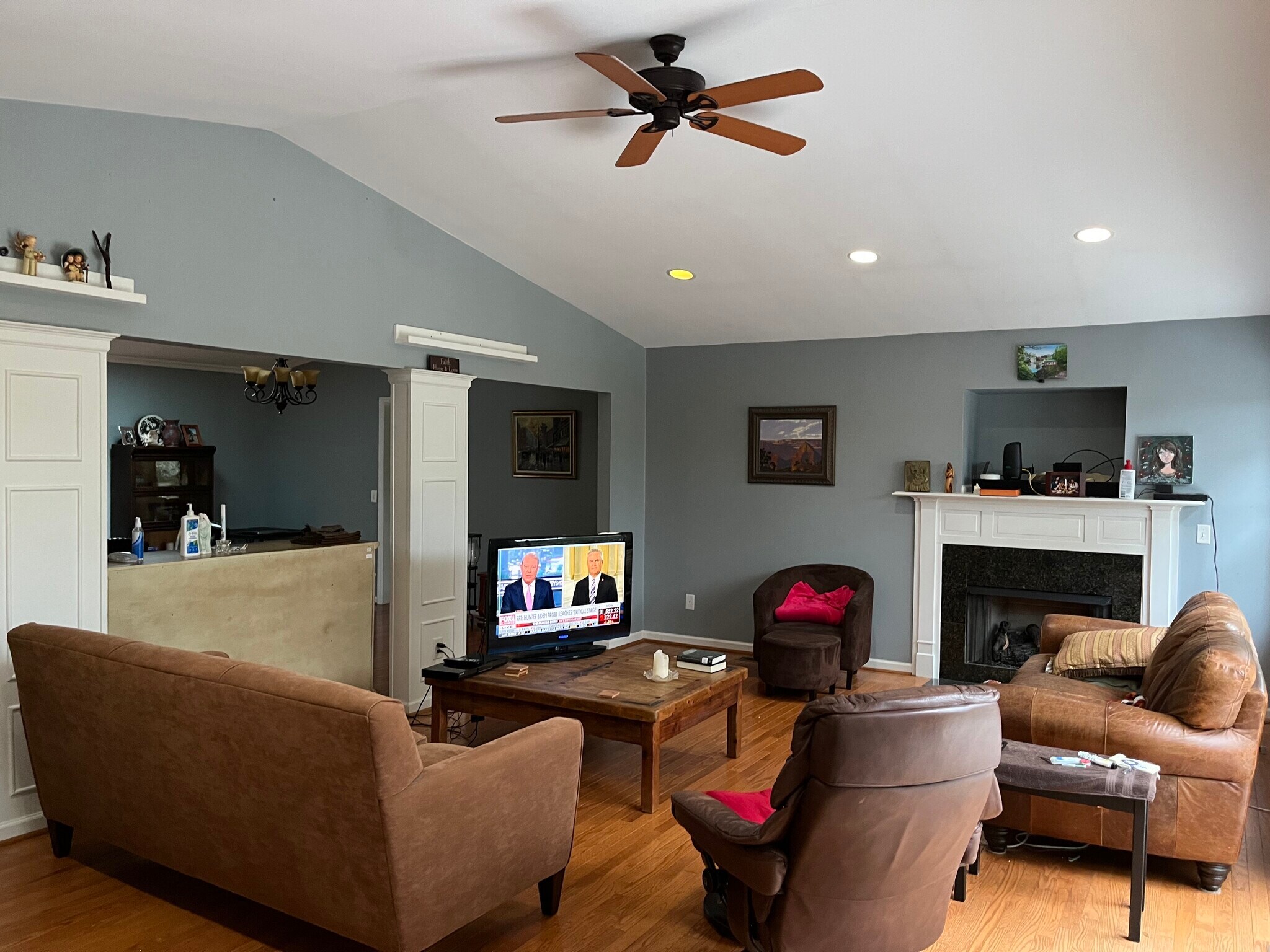 Building Photo - 125 Lost Tree Rd