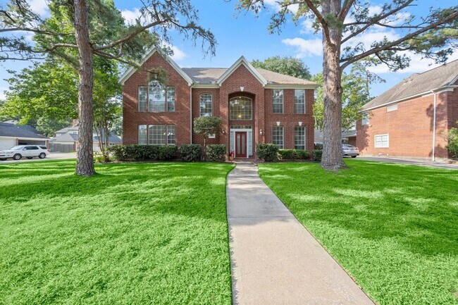 Building Photo - 12430 Hammersmith Dr
