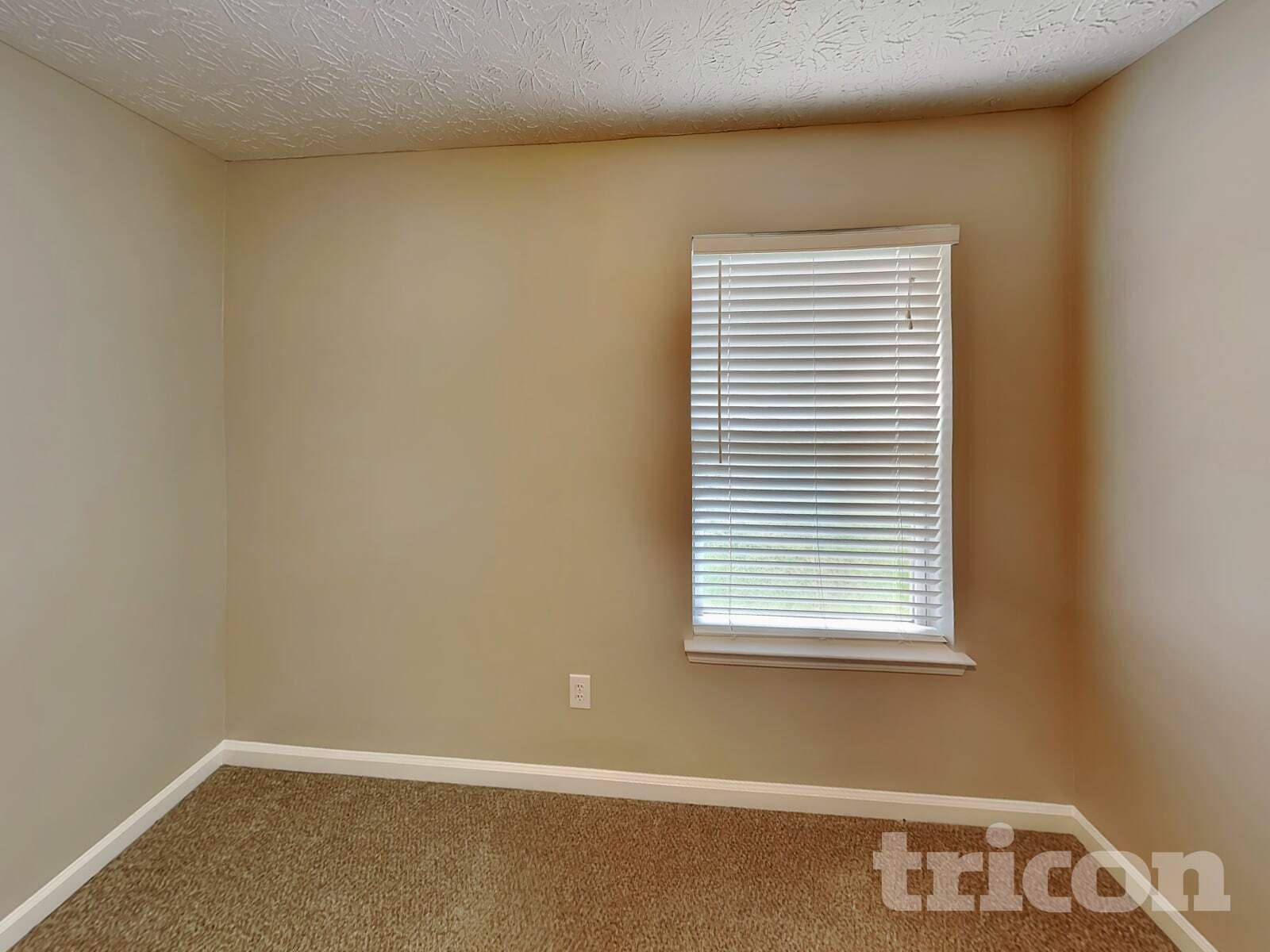 Building Photo - 210 Brookstone Trail