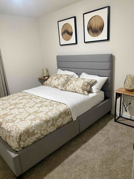 Building Photo - 8129 Trudy Ln