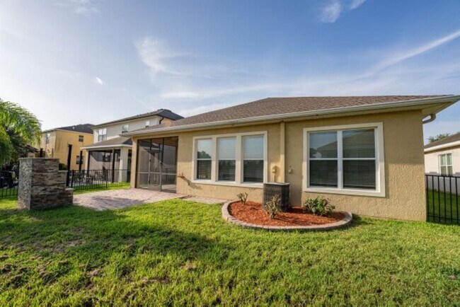 Building Photo - 7627 Stoney Hill Dr