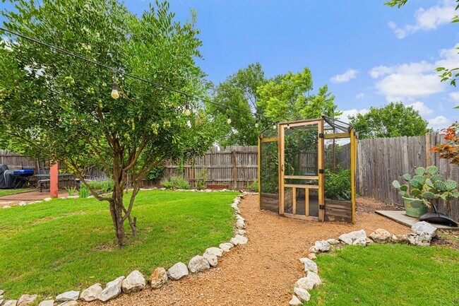Building Photo - 4516 Tiddle Ln