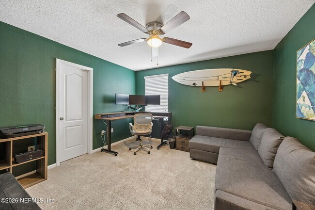 Building Photo - 470 Servia Dr