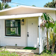 Building Photo - 2518 Palmetto Dr