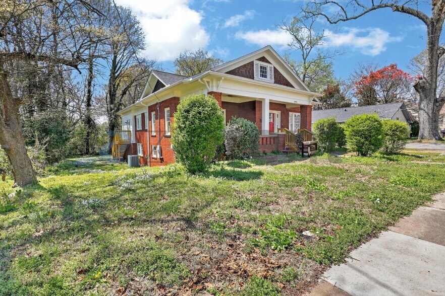 Building Photo - 1656 Ware Ave