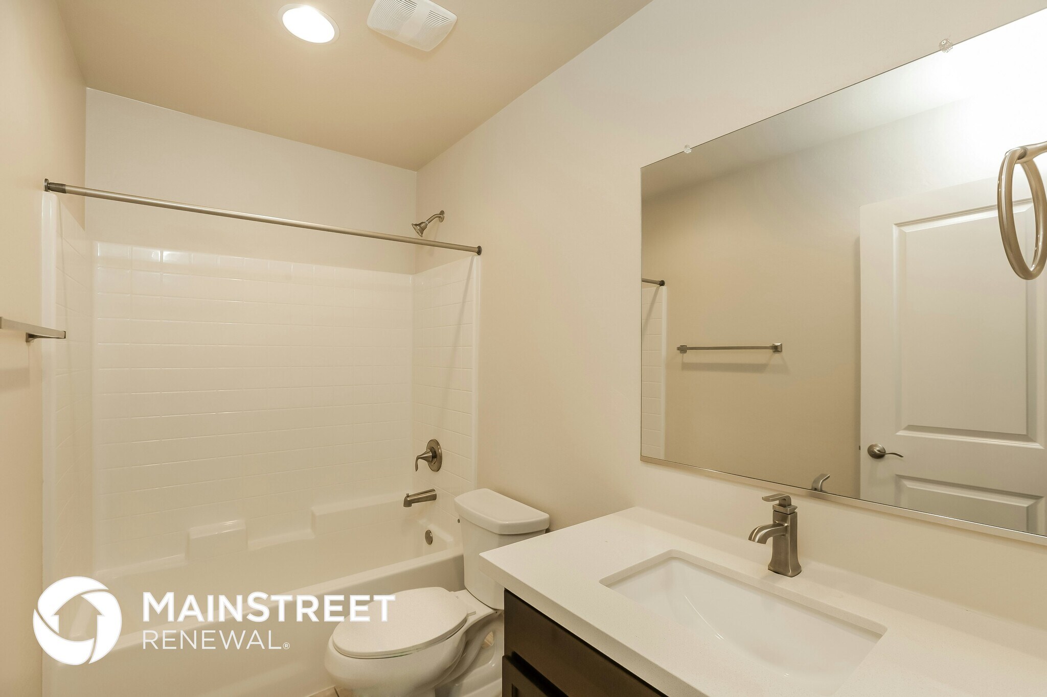 Building Photo - 2000 N 36th St