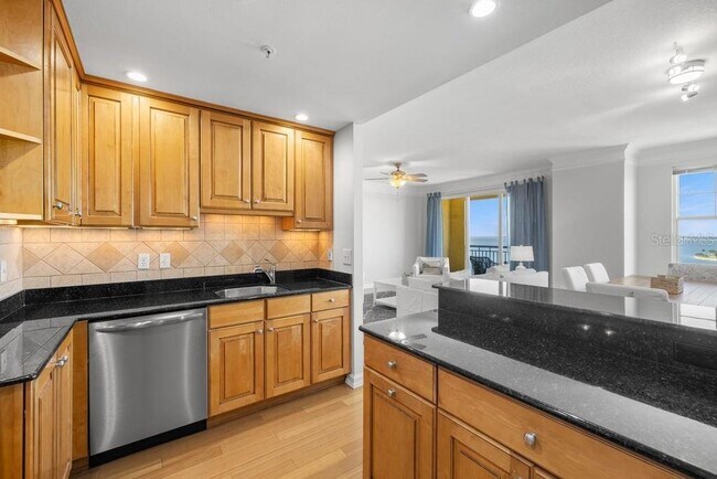 Building Photo - 345 Bayshore Blvd