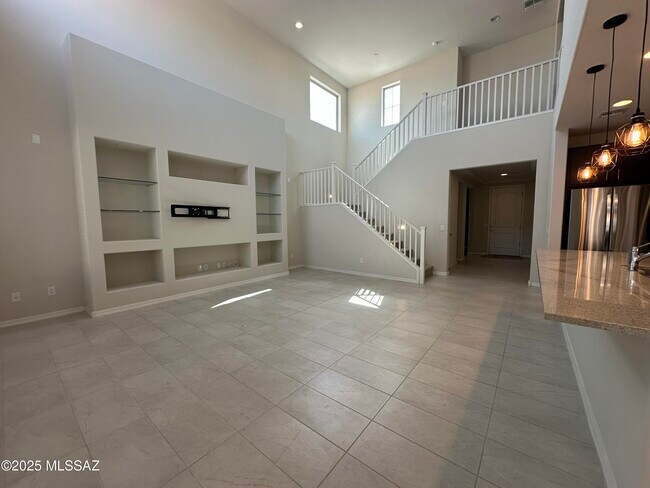 Building Photo - 7806 S Land Grant Dr