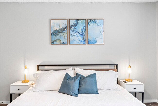 Building Photo - 3501 S 1st St