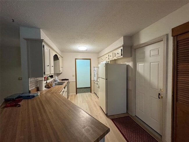 Building Photo - 4765 Spiva Dr