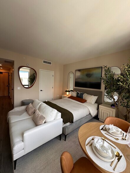 Building Photo - 264 NW 31st St