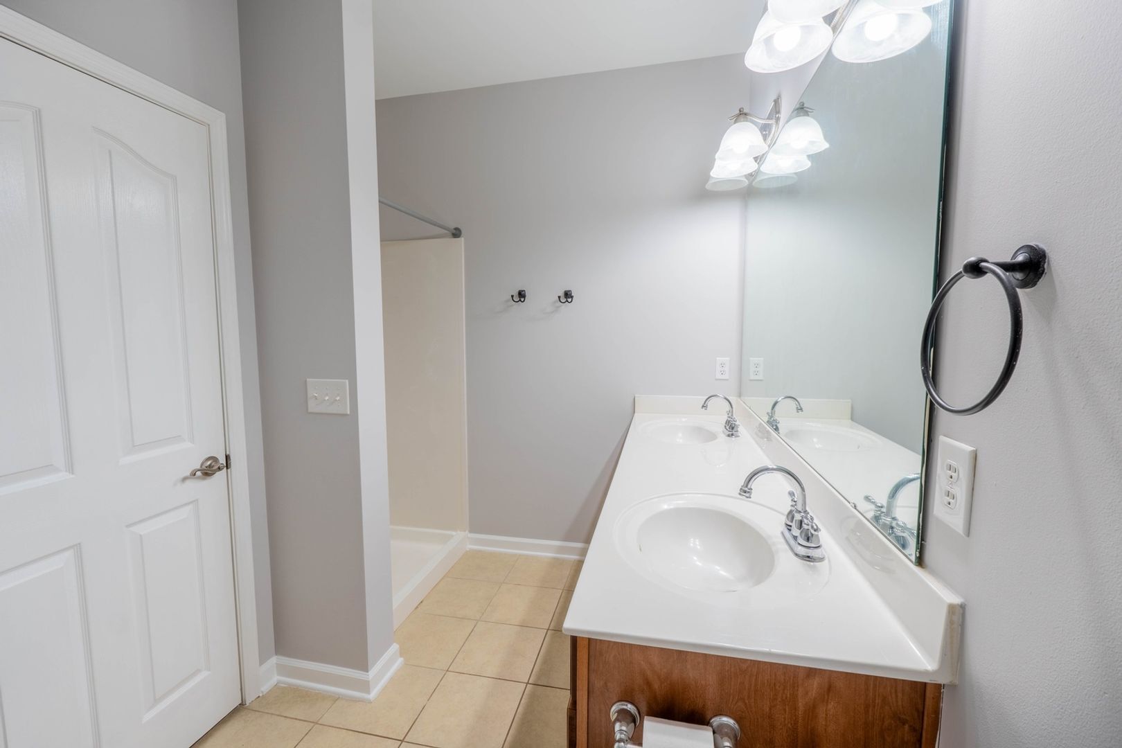 Building Photo - 9827 Shearwater Ave NW