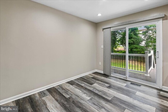 Building Photo - 7660 Turnbrook Dr