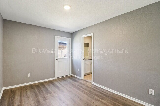 Building Photo - 7244 Pasture Run