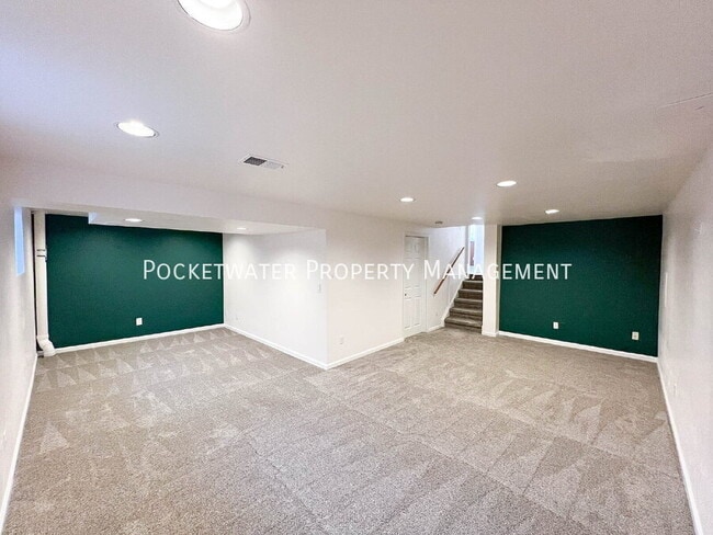 Building Photo - 5452 Blackhawk Rd