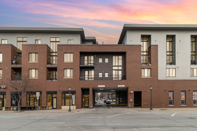 Building Photo - Arts Quarter Lofts