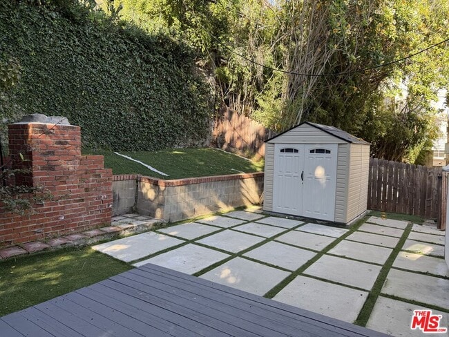 Building Photo - 1839 S Beverly Glen Blvd