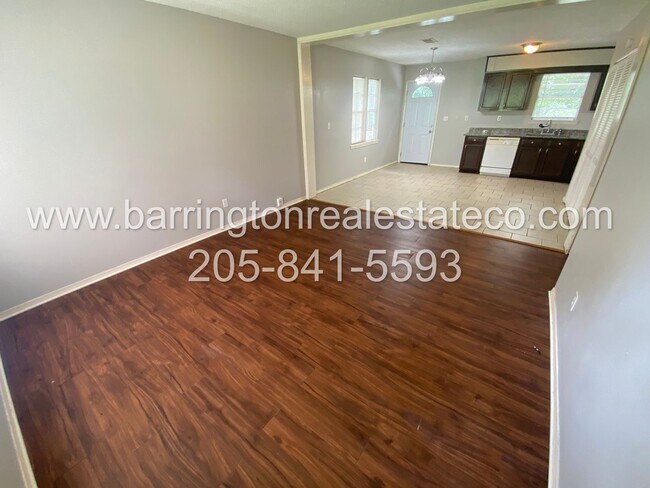 Building Photo - 4985 Karen Ln