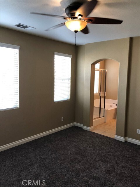 Building Photo - 25056 Driftoak St