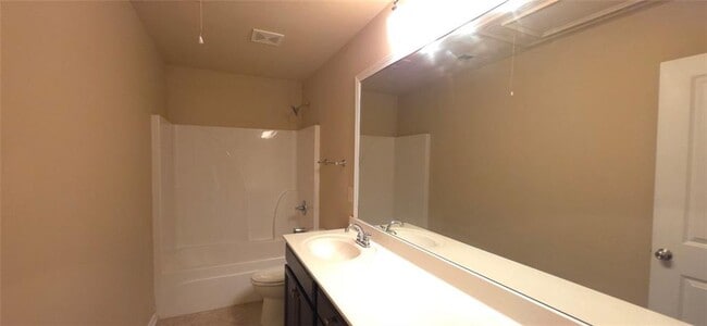 Building Photo - 29 Privet Cir