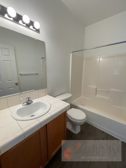 Building Photo - 21847 SW Vintner Ln