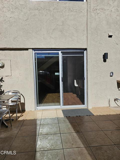 Building Photo - 2166 N Indian Canyon Dr