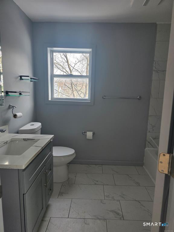 Building Photo - 46 Ward St