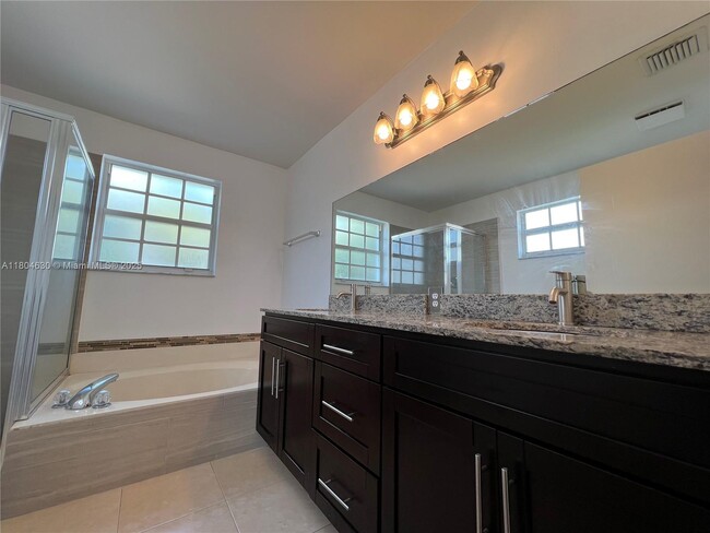 Building Photo - 15874 NW 12th Ct