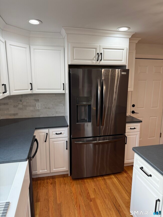 Building Photo - 249 Virgo Dr