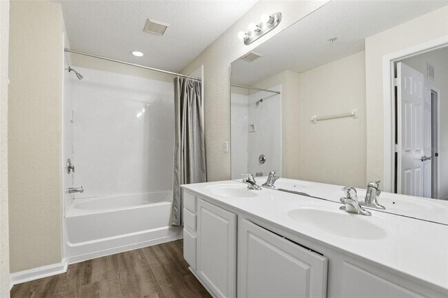 Building Photo - 2896 Polvadero Ln