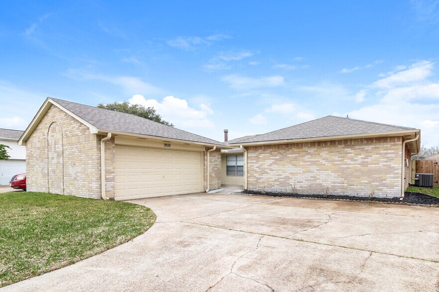 Building Photo - 9938 Shell Rock Rd