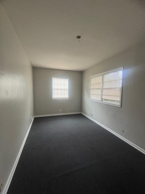 Building Photo - 3515 Greenbriar Rd