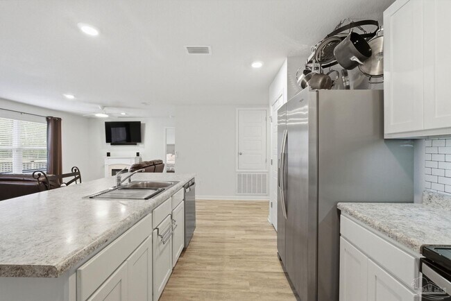 Building Photo - 6126 Native Dancer Wy