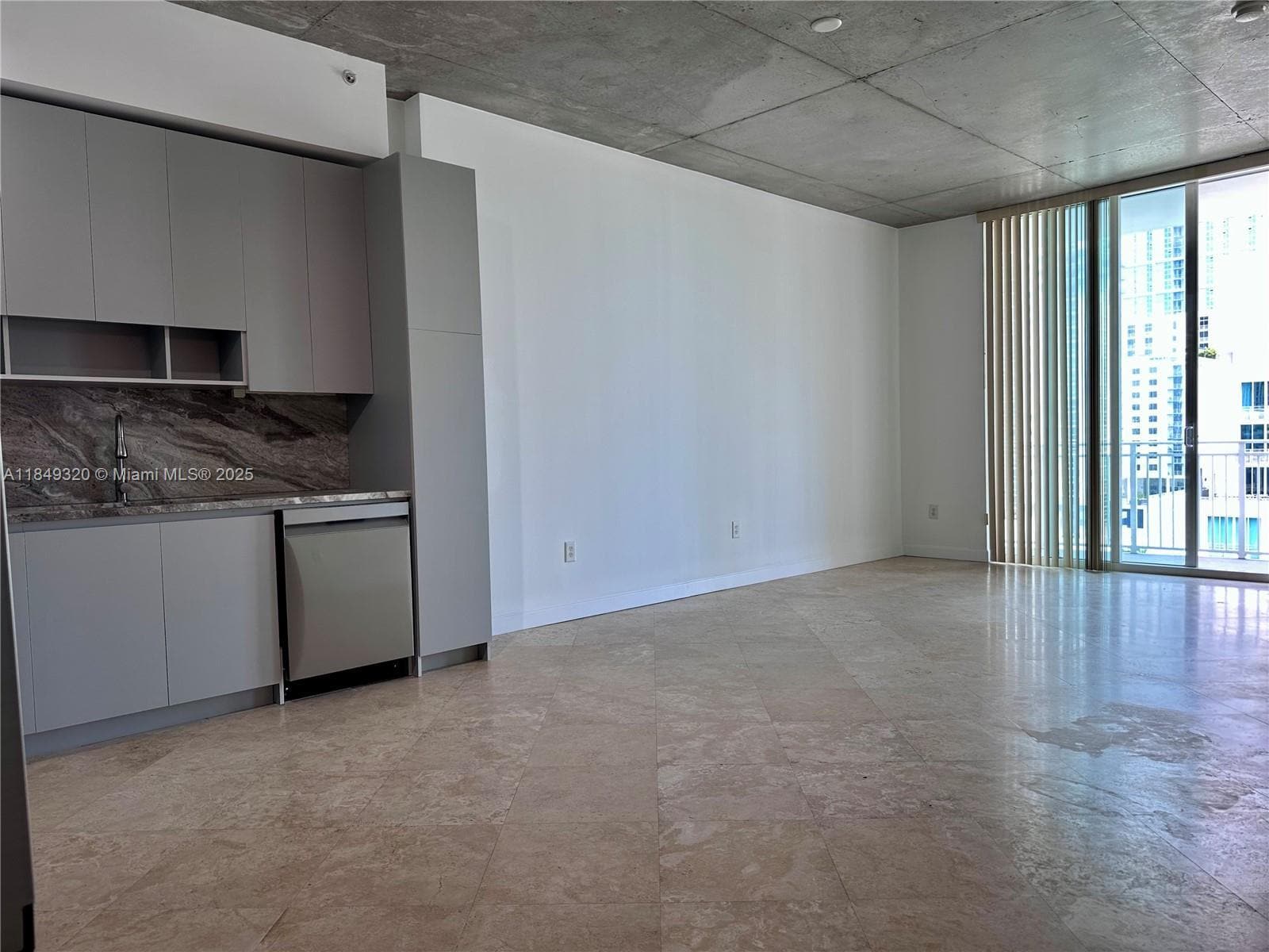 Building Photo - 2275 Biscayne Blvd