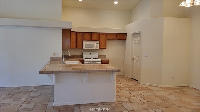 Building Photo - 4854 Santa Evinita Rd