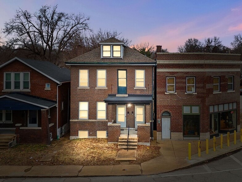 Building Photo - 2203 McCausland Ave