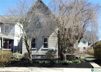 Building Photo - 33 N Hellertown Ave