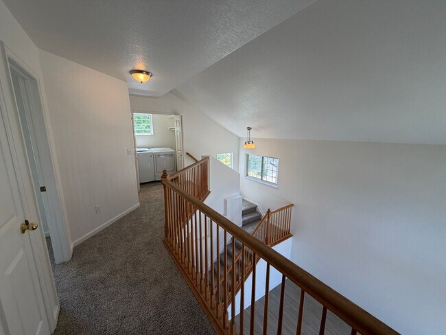 Building Photo - 12139 Applewood Ct