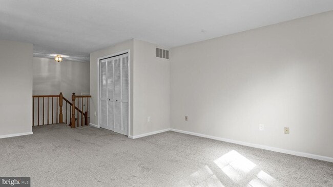 Building Photo - 4008 Waltham Ct