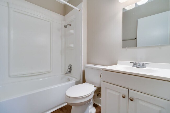 Building Photo - Lovely renovated 2 Bedroom in Broussard